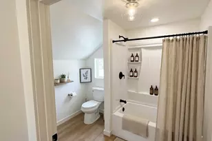 82 Howard St, Winchester, NH 03470 - Photo 11