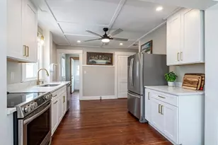 82 Howard St, Winchester, NH 03470 - Photo 5