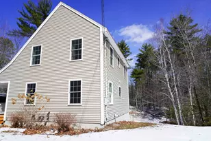 82 Robinhood Rd, Wakefield, NH 03830 - Photo 1
