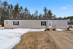 129 Salmon Falls Rd, Rochester, NH 03868 - Photo 3