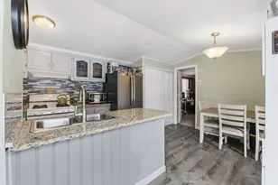 129 Salmon Falls Rd, Rochester, NH 03868 - Photo 11