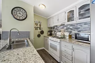 129 Salmon Falls Rd, Rochester, NH 03868 - Photo 9