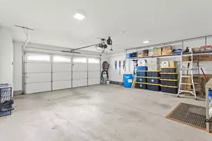 14 Manor Dr, Hooksett, NH 03106 - Photo 35