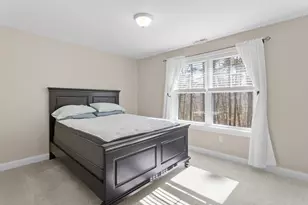 14 Manor Dr, Hooksett, NH 03106 - Photo 31