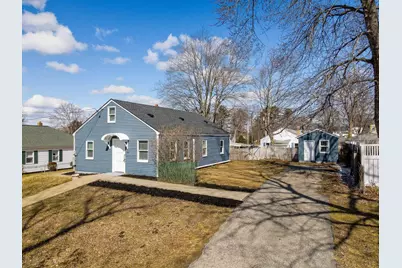 180 Melrose Street, Manchester, NH 03109 - Photo 1