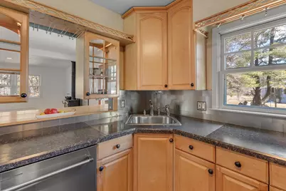82 Huntley Street, Norwich, VT 05055 - Photo 9