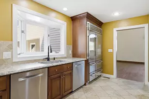 12 Village Woods Dr, Amherst, NH 03031 - Photo 15