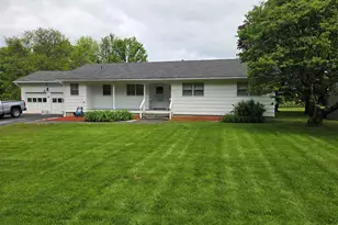 11 Bryant Ln, Enfield, NH 03748 - Photo 3