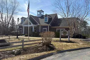 109 Woodview Way, Manchester, NH 03102 - Photo 7