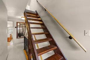 295 Maplewood Ave, Portsmouth, NH 03801 - Photo 27