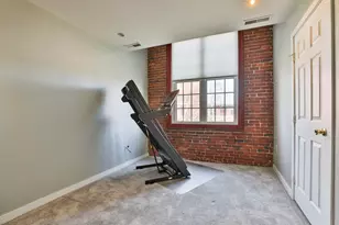 471 Silver St, Manchester, NH 03103 - Photo 9