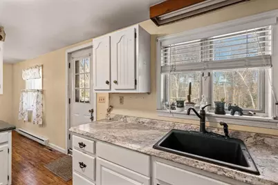 361 Chester Turnpike, Candia, NH 03034 - Photo 15