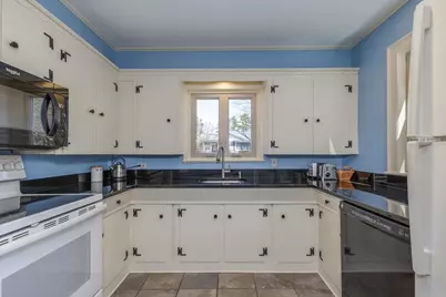 82 Penacook Road, Hopkinton, NH 03229 - Photo 3