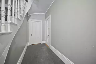 605 Hall St, Manchester, NH 03104 - Photo 7