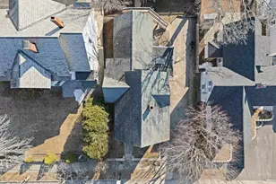 605 Hall St, Manchester, NH 03104 - Photo 27