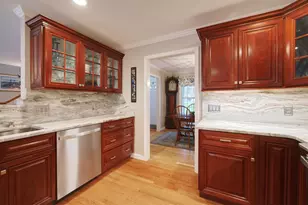 34 Kinloch Dr, Stratham, NH 03885 - Photo 9