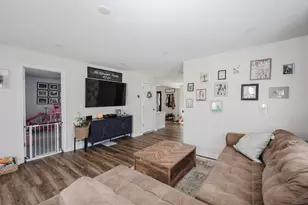 59 Garlact Ave, Manchester, NH 03109 - Photo 11