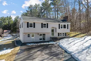 647 Cross Country Rd, Pembroke, NH 03275 - Photo 1