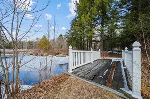 647 Cross Country Rd, Pembroke, NH 03275 - Photo 19