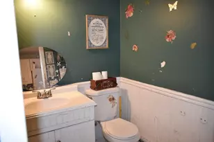 411 Mont Vernon Rd, Milford, NH 03055 - Photo 9