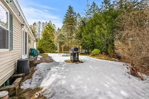 11 Magnolia Ln, Belmont, NH 03220 - Photo 49