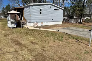 94 Oriole Ave, Keene, NH 03431 - Photo 3