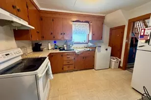 205 Denmark St, Berlin, NH 03570 - Photo 3