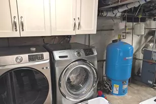 42 Celeste St, Manchester, NH 03103 - Photo 33