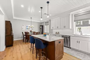 4 Little Bay Dr, Dover, NH 03820 - Photo 9