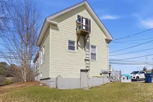 1 Morrison Ave, Tilton, NH 03276 - Photo 7