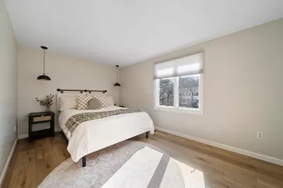 27 Hyacinth Drive, Nashua, NH 03062 - Photo 13