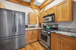 182 Winnicutt Rd, Stratham, NH 03885 - Photo 15