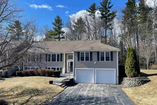 26 Forrest St, Hampstead, NH 03826 - Photo 1