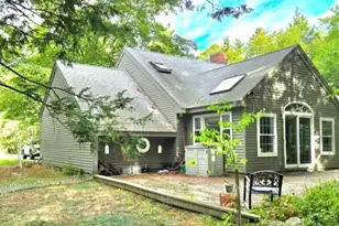 12 Laurel Cir, Wolfeboro, NH 03894 - Photo 5