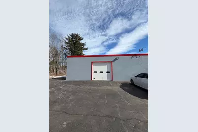 1100 Hooksett Road #Suite 101, Hooksett, NH 03106 - Photo 1