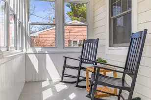 111 Essex Ave, Portsmouth, NH 03801 - Photo 3