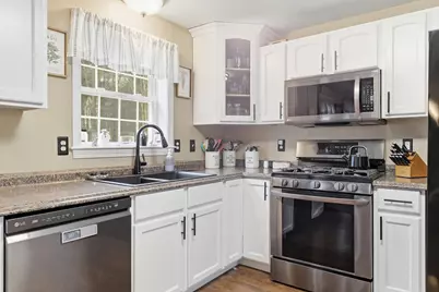 62 Hampton Street, Concord, NH 03301 - Photo 9
