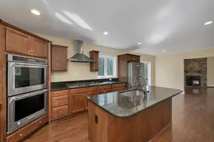 142 Worcester Rd, Hollis, NH 03049 - Photo 9