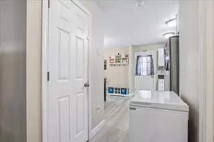 29 Sweatt St, Concord, NH 03303 - Photo 17