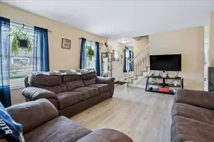 29 Sweatt St, Concord, NH 03303 - Photo 13