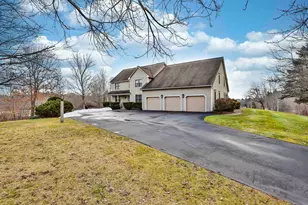 293 Pine Hill Rd, Hollis, NH 03049 - Photo 3