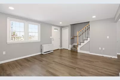 20 Olde Country Village Road, Londonderry, NH 03053 - Photo 9