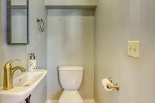 96 Clark St, Berlin, NH 03570 - Photo 27