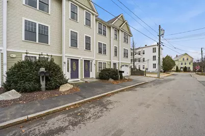 23 Krakow Avenue, Manchester, NH 03103 - Photo 3