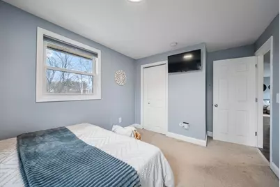 370 Huse Road, Manchester, NH 03103 - Photo 15