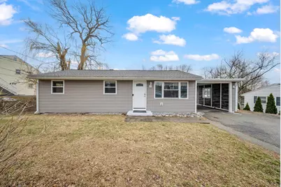 370 Huse Road, Manchester, NH 03103 - Photo 3