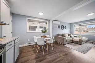 370 Huse Rd, Manchester, NH 03103 - Photo 7