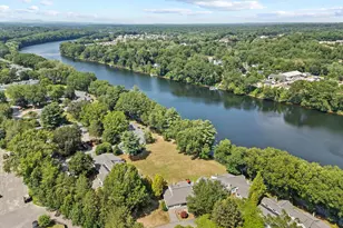 40 Walden Pond Dr, Nashua, NH 03064 - Photo 35