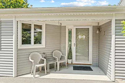 40 Walden Pond Drive, Nashua, NH 03064 - Photo 29