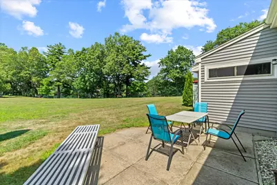 40 Walden Pond Drive, Nashua, NH 03064 - Photo 33